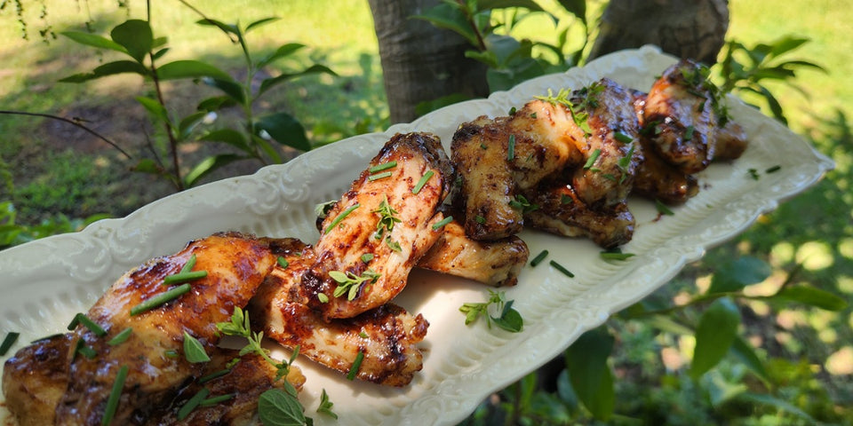 Chicken Wings with Spicy Grape Sauce